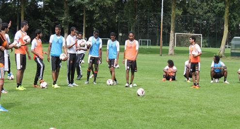 الشباب يخسر أولى ودياته في هولندا 